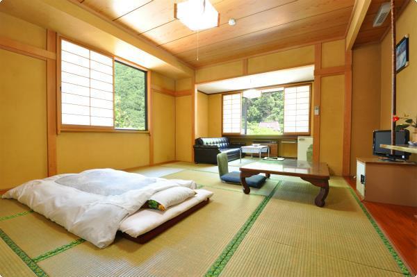 Yumoto Rakuzenso Hotel Numata  Exterior photo