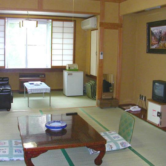 Yumoto Rakuzenso Hotel Numata  Exterior photo